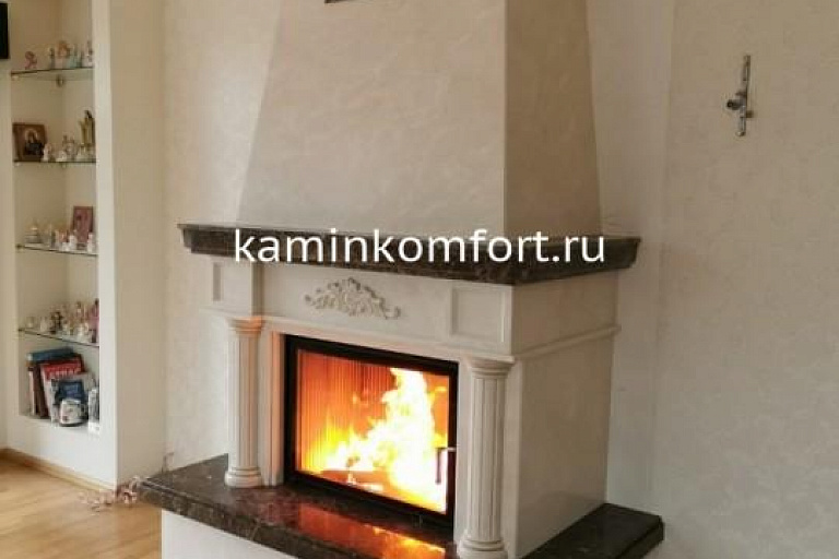 Мраморный камин с топкой HITZE