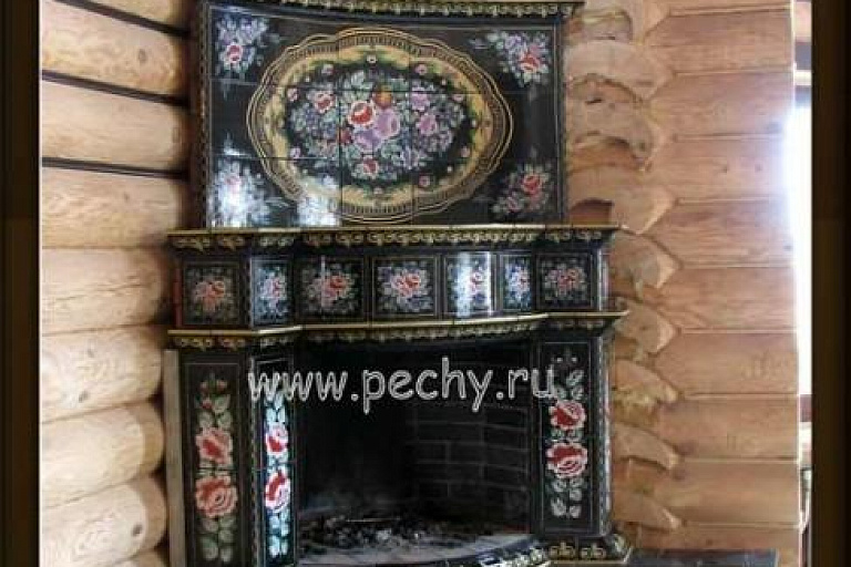Угловой камин из изразцов «Жостово»