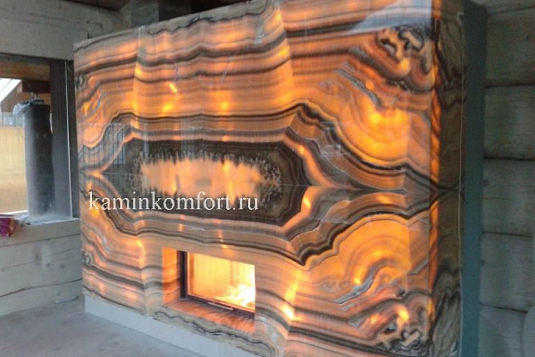 Отделка из оникса с подсветкой