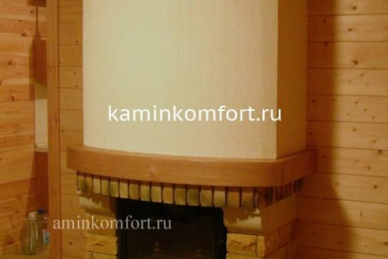 Камин закруглённый в стиле кантри